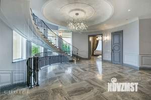 Дом 740м², 3-этажный, участок 29 сот.  