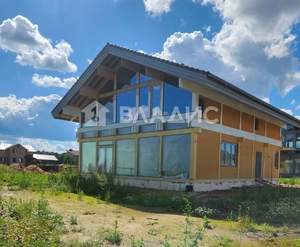 Дом 270м², 2-этажный, участок 12 сот.  