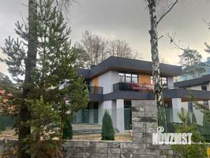 Дом 450м², 2-этажный, участок 11 сот.  