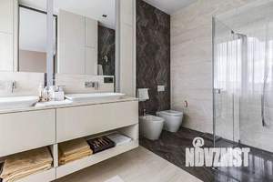 Дом 450м², 2-этажный, участок 25 сот.  