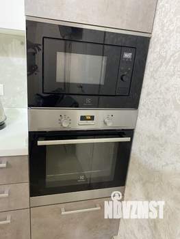 Коттедж 345м², 2-этажный, участок 9 сот.  