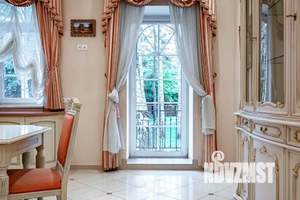 Коттедж 776м², 2-этажный, участок 44 сот.  