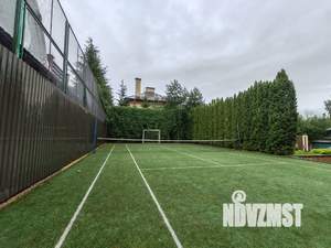 Коттедж 670м², 3-этажный, участок 16 сот.  