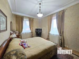 Дом 425м², 3-этажный, участок 15 сот.  