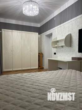 Дом 623м², 2-этажный, участок 9 сот.  