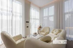 Коттедж 250м², 2-этажный, участок 6 сот.  