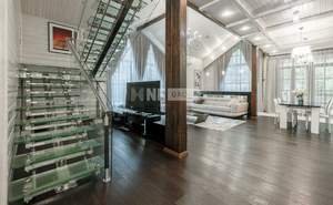 Дом 340м², 2-этажный, участок 40 сот.  