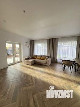 Дом 217м², 2-этажный, участок 7 сот.  