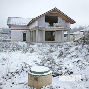 Коттедж 220м², 2-этажный, участок 7 сот.  