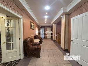 Дом 450м², 2-этажный, участок 26 сот.  