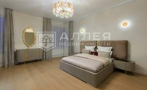 Дом 250м², 2-этажный, участок 10 сот.  