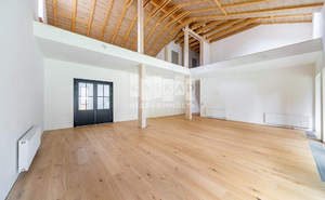 Дом 230м², 2-этажный, участок 7 сот.  