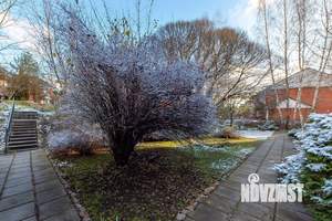 Таунхаус 430м², 3-этажный, участок 5 сот.  