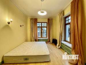 Коттедж 600м², 3-этажный, участок 18 сот.  