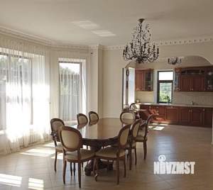 Коттедж 457м&sup2;, 3-этажный, участок 14 сот.  