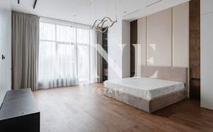 Дом 900м², 4-этажный, участок 3 сот.  