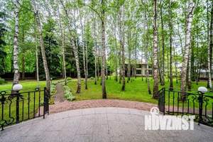 Коттедж 776м², 2-этажный, участок 44 сот.  