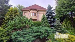 Коттедж 325м², 3-этажный, участок 11 сот.  