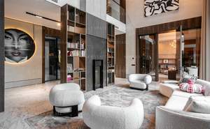 Дом 1300м², 2-этажный, участок 15 сот.  