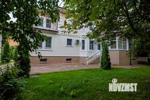 Дом 450м², 2-этажный, участок 12 сот.  