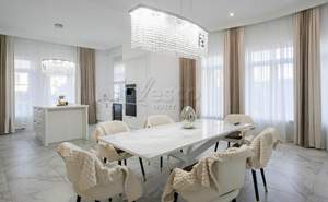 Дом 625м², 2-этажный, участок 8 сот.  