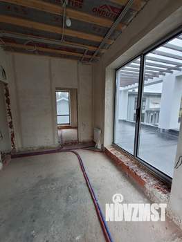 Дом 176м², 2-этажный, участок 6 сот.  