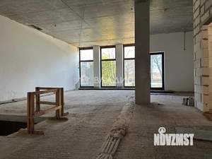 Таунхаус 371м², 3-этажный, участок 3 сот.  