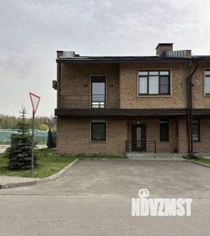 Таунхаус 230м², 3-этажный, участок 4 сот.  