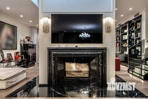 Дом 1500м&sup2;, 3-этажный, участок 13 сот.  