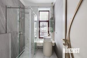 Дом 380м², 2-этажный, участок 12 сот.  