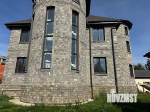 Коттедж 700м&sup2;, 4-этажный, участок 12 сот.  