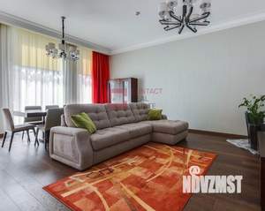 Таунхаус 360м², 2-этажный, участок 3 сот.  