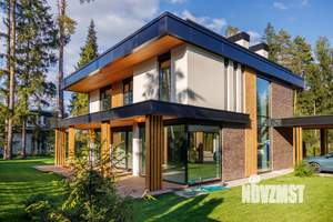 Коттедж 368м², 2-этажный, участок 10 сот.  