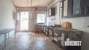 Дом 194м², 2-этажный, участок 9 сот.  