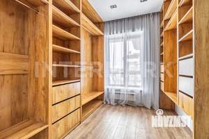 Коттедж 306м², 2-этажный, участок 11 сот.  