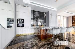 Коттедж 1015м&sup2;, 2-этажный, участок 20 сот.  