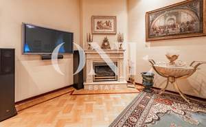 Дом 1107м², 3-этажный, участок 66 сот.  