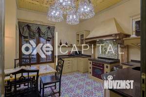 Дом 280м², 2-этажный, участок 15 сот.  