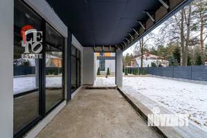 Дом 450м&sup2;, 2-этажный, участок 10 сот.  