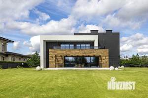 Коттедж 540м², 2-этажный, участок 25 сот.  