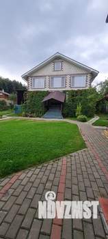 Дом 365м², 2-этажный, участок 14 сот.  