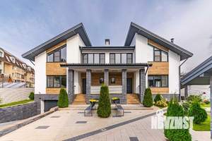 Дом 650м², 2-этажный, участок 9 сот.  