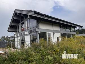 Дом 271м², 2-этажный, участок 11 сот.  