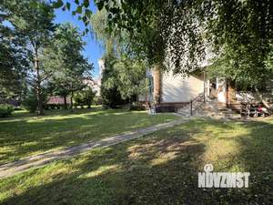 Коттедж 450м², 3-этажный, участок 12 сот.  