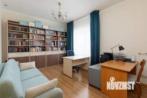 Таунхаус 440м², 3-этажный, участок 7 сот.  