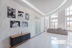 Дом 1381м², 3-этажный, участок 18 сот.  