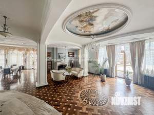 Дом 397м², 3-этажный, участок 16 сот.  