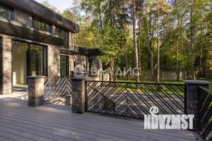 Дом 1700м², 2-этажный, участок 46 сот.  