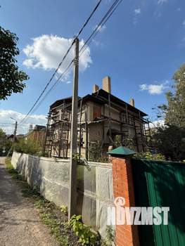 Таунхаус 616м², 4-этажный, участок 609 сот.  