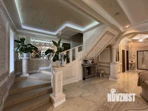 Дом 203м², 2-этажный, участок 5 сот.  